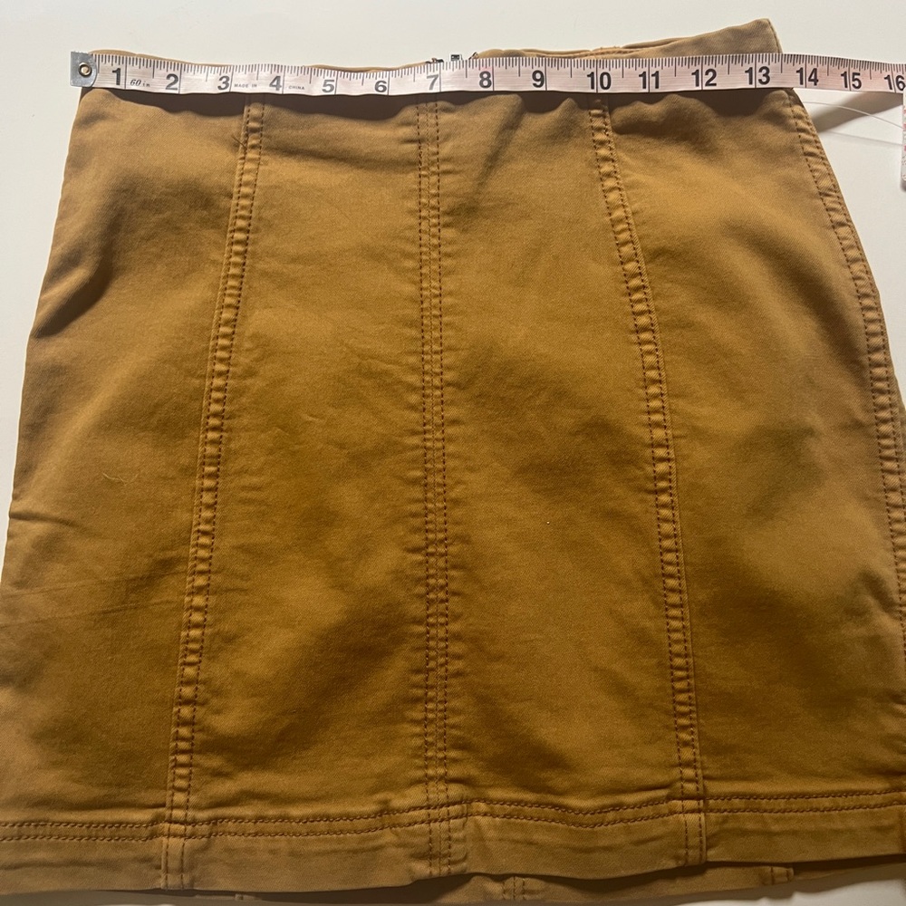 Free People Gold Fields Stretch Denim Skirt Mustard Contrast Stitch Size 2 NWT - Picture 5 of 9